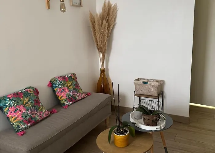 Séjournez Dans Un De 40 M Joue-Etiau